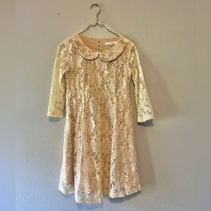 Forever 21 lace babydoll dress. Nude slip cream lace overlay. Size small…